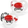 Medela Baby Fopspeen Original Hoge Acceptatie Orthdontisch Ergonomische Vorm -Signature Love Mama - 18+ Maanden - 2 Stuks 2 Medela Baby Fopspeen Original Hoge Acceptatie Orthdontisch Ergonomische Vorm -Signature Love Mama - 18+ Maanden - 2 Stuks -BIBS Shop 1161x1200 4