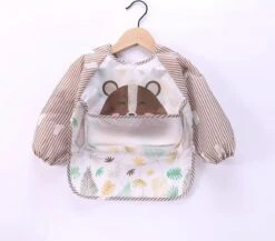 Slabbetjes Lange Mouwen Met Opvangbak (1-3 Jaar) - Dinosaurus Beer - Mag In Vaatwasser/ Wasmachine -BIBS Shop 1200x1053