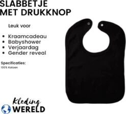 Net Als Papa Ook Aan De Fles Slabbetje - Zwart - Kraamcadeau - Babyshower Cadeau - Kerst - Gender Reveal - Sinterklaas - Zwanger - Geboorte - Slabber Met Drukknop 5 Net Als Papa Ook Aan De Fles Slabbetje - Zwart - Kraamcadeau - Babyshower Cadeau - Kerst - Gender Reveal - Sinterklaas - Zwanger - Geboorte - Slabber Met Drukknop -BIBS Shop 1200x1083