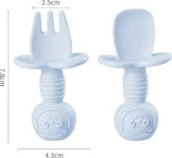 JU&MP Kinderbestek - Baby - 2 Baby Lepeltjes En Vorkjes - Baby Bestek - BPA-Vrij - Lichtblauw Beige 13 JU&MP Kinderbestek - Baby - 2 Baby Lepeltjes En Vorkjes - Baby Bestek - BPA-Vrij - Lichtblauw Beige -BIBS Shop 1200x1106