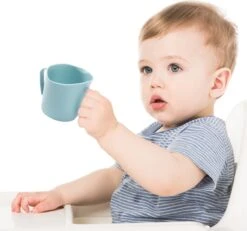 Baby Ono Donkerblauw Ergonomic Training Cup Flow Oefenbeker 1463/01 -BIBS Shop 1200x1121 4