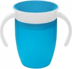 Munchkin Miracle 360 Trainer Cup/oefenbeker Blauw 35 Munchkin Miracle 360 Trainer Cup/oefenbeker Blauw -BIBS Shop 1200x1143 2