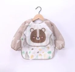 Slabbetjes Lange Mouwen Met Opvangbak (1-3 Jaar) - Dinosaurus Beer - Mag In Vaatwasser/ Wasmachine -BIBS Shop 1200x1146 2