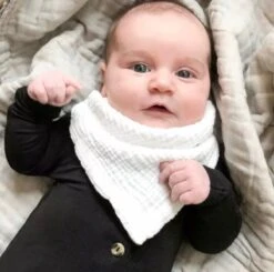 Set Van 8 Multicolor Slabbetjes - 100% Organisch Katoen - Bandana Slab - Hydrofiel - Slabber - Kwijl Slabbetjes - Slabbertjes Baby- Kraamcadeau Meisje 15 Set Van 8 Multicolor Slabbetjes - 100% Organisch Katoen - Bandana Slab - Hydrofiel - Slabber - Kwijl Slabbetjes - Slabbertjes Baby- Kraamcadeau Meisje -BIBS Shop 1200x1191 1