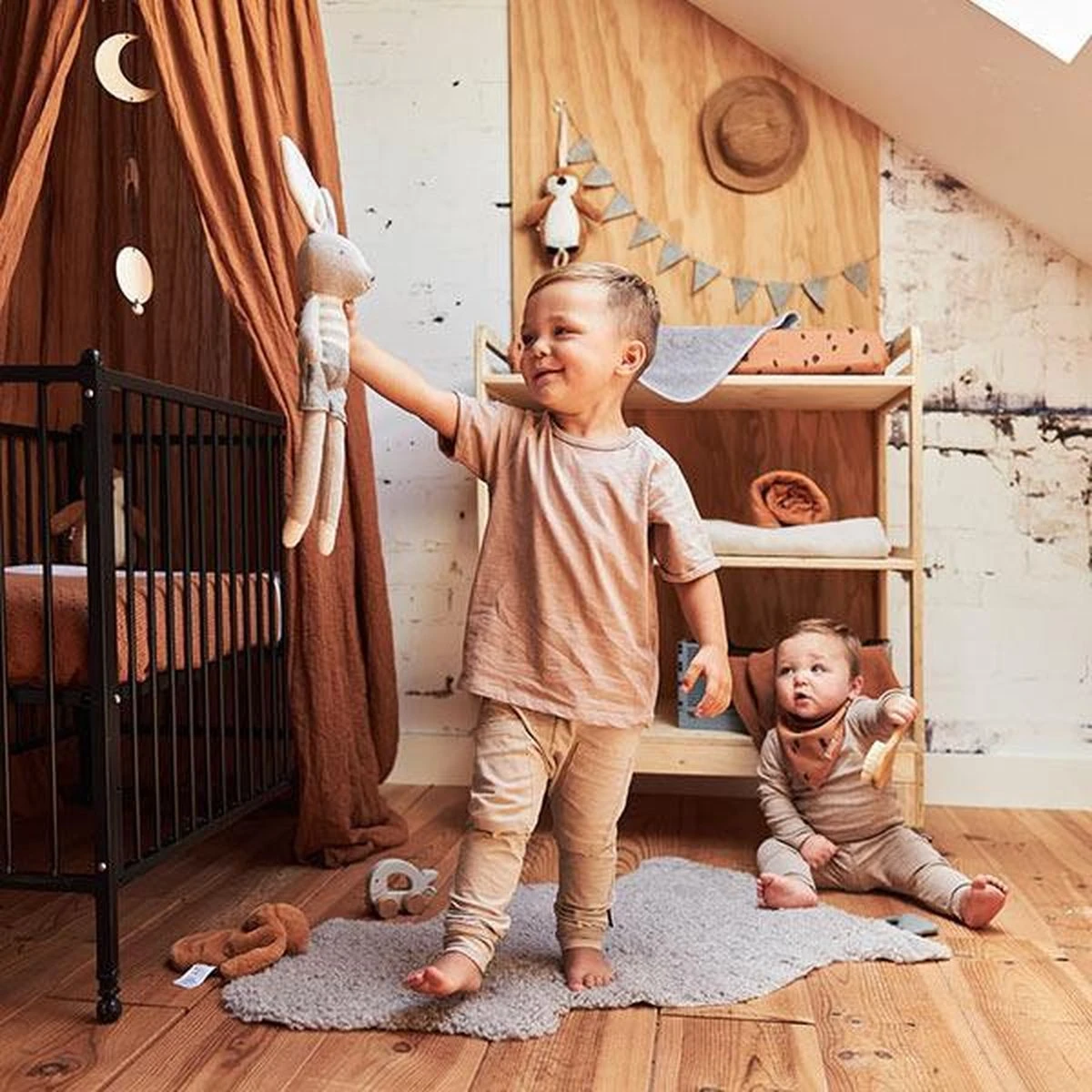 Jollein Slab Bandana Spot - Storm Grey/Caramel - 2 Stuks 12 Jollein Slab Bandana Spot - Storm Grey/Caramel - 2 Stuks - Afbeelding 10