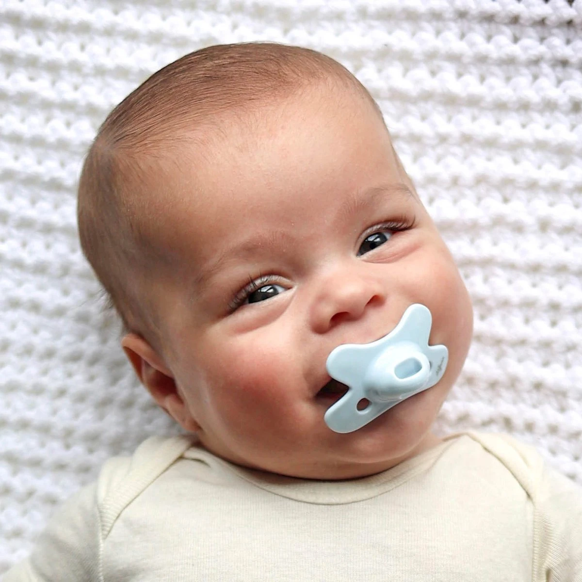 Difrax Fopspeen 0-6 Maanden Dental - Lichtblauw/Ice - Orthodontische Speen - 2 Stuks 7 Difrax Fopspeen 0-6 Maanden Dental - Lichtblauw/Ice - Orthodontische Speen - 2 Stuks - Afbeelding 5