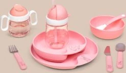 Mepal Mio – Kinderbord – Mag In De Magnetron – Deep Pink - Licht In Gewicht- Handige Inkeping - Kan Tegen Een Stootje 13 Mepal Mio – Kinderbord – Mag In De Magnetron – Deep Pink - Licht In Gewicht- Handige Inkeping - Kan Tegen Een Stootje -BIBS Shop 1200x699 5