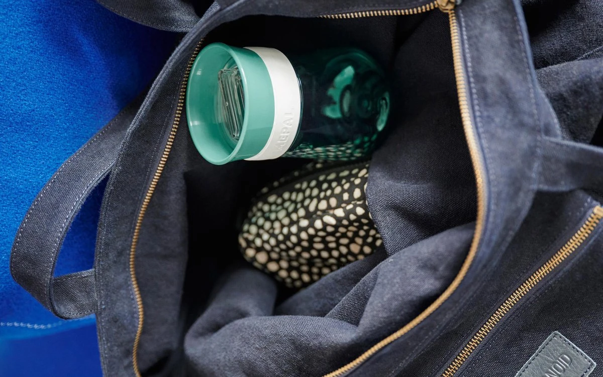 Mepal Mio – 360° Oefenbeker 300 Ml – Stimuleert Het Zelf Drinken – Deep Pink – Kan Tegen Een Stootje – Drinkbeker Kinderen – Lekvrije Beker 6 Mepal Mio – 360° Oefenbeker 300 Ml – Stimuleert Het Zelf Drinken – Deep Pink – Kan Tegen Een Stootje – Drinkbeker Kinderen – Lekvrije Beker - Afbeelding 4