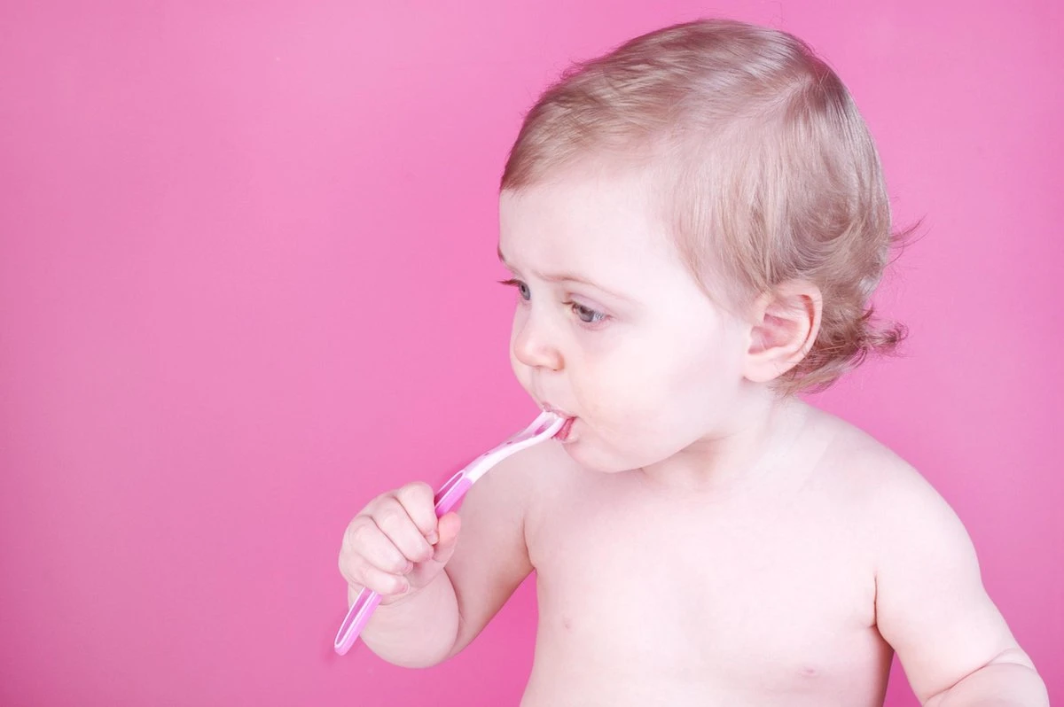 Nûby - Warmtegevoelige Lepels - 3 Stuks - Roze - 3m+ 5 Nûby - Warmtegevoelige Lepels - 3 Stuks - Roze - 3m+ - Afbeelding 3