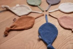 Jollein Speendoekje Badstof Leaf - Ash Green 15 Jollein Speendoekje Badstof Leaf - Ash Green -BIBS Shop 1200x800 174