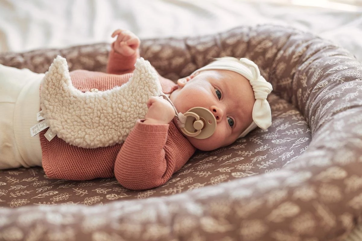 Jollein Speendoekje Moon - Nougat 4 Jollein Speendoekje Moon - Nougat - Afbeelding 2