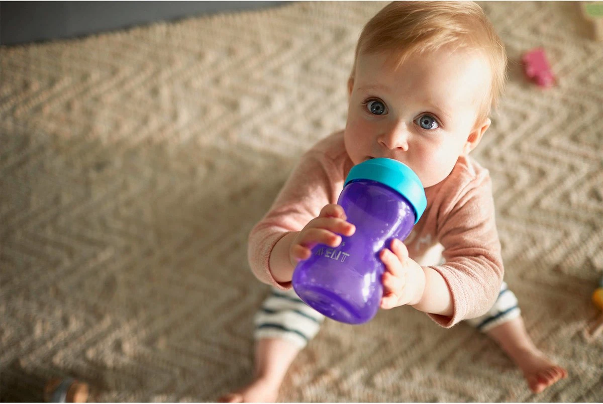 Philips Avent Zachte Bijtbestendige Tuitbeker 9+ Mnd SCF802/02 - Drinkbeker 8 Philips Avent Zachte Bijtbestendige Tuitbeker 9+ Mnd SCF802/02 - Drinkbeker - Afbeelding 6