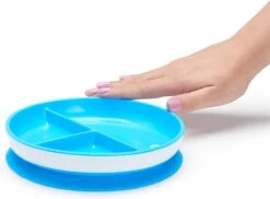 Munchkin 2 Pk Bordjes Met Zuignap/suction Plates Blauw/groen 17 Munchkin 2 Pk Bordjes Met Zuignap/suction Plates Blauw/groen -BIBS Shop 1200x883