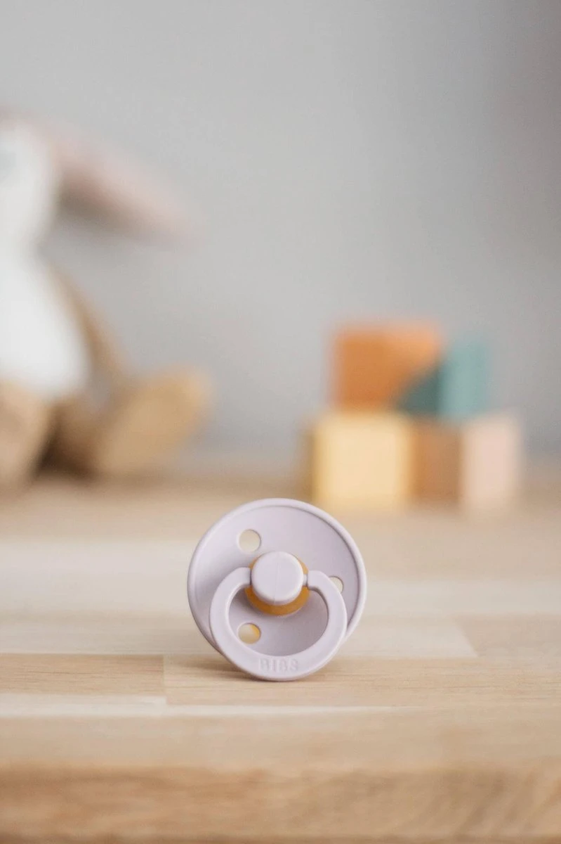 BIBS Fopspeen - Maat 2 (6-18 Maanden) - Peach 4 BIBS Fopspeen - Maat 2 (6-18 Maanden) - Peach - Afbeelding 2