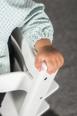 Jollein Slab Waterproof Met Mouw - Farm -BIBS Shop 800x1200 49