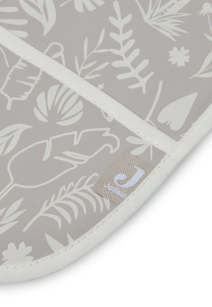 Jollein Slab Waterproof Met Mouw Botanical - Nougat 9 Jollein Slab Waterproof Met Mouw Botanical - Nougat - Afbeelding 7