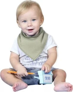 Set Van 6 Multicolor Slabbetjes - 100% Organisch Katoen & Fleece - Bandana Slab - Slabber - Kwijl Slabbetjes - Slabbertjes Baby - Kraamcadeau Jongen - Meisje 13 Set Van 6 Multicolor Slabbetjes - 100% Organisch Katoen & Fleece - Bandana Slab - Slabber - Kwijl Slabbetjes - Slabbertjes Baby - Kraamcadeau Jongen - Meisje -BIBS Shop 948x1200 3